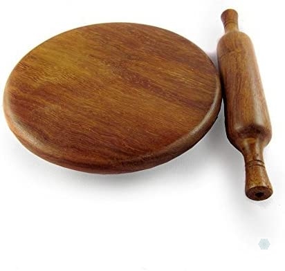 polpaat or chakla and laatna or belan as a set(Indian Rolling Pin and Board)